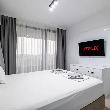 Apartament Briz Sea View With Free Parking Warna